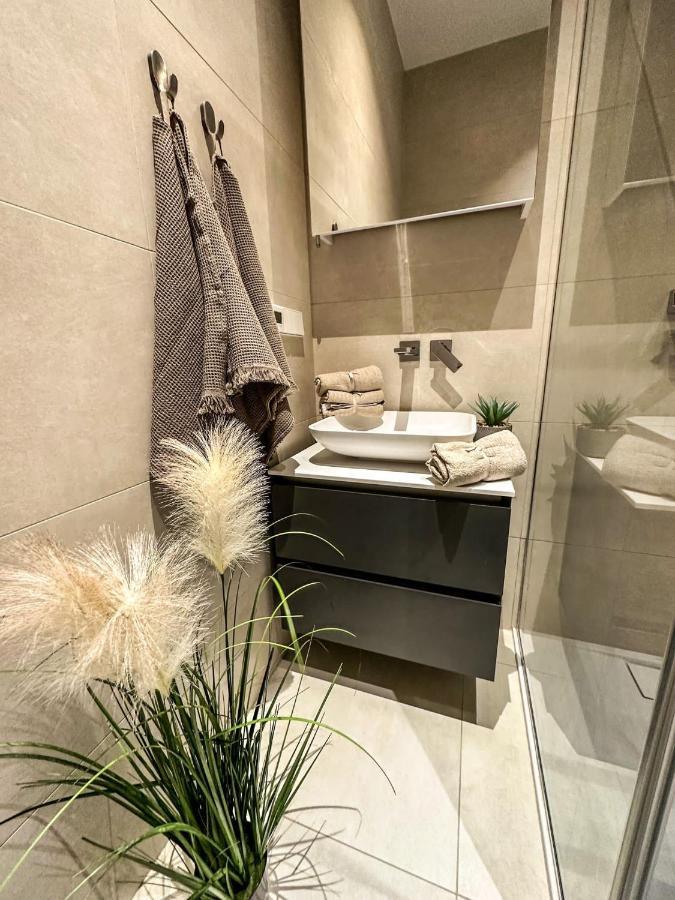 Center - Quiet - 5 Min To Old Town & Nflx Appartement Riga